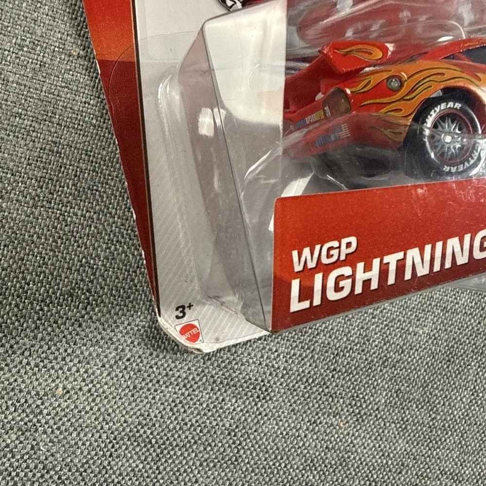 Disney World of Cars World Grand Prix WGP Lightning McQueen